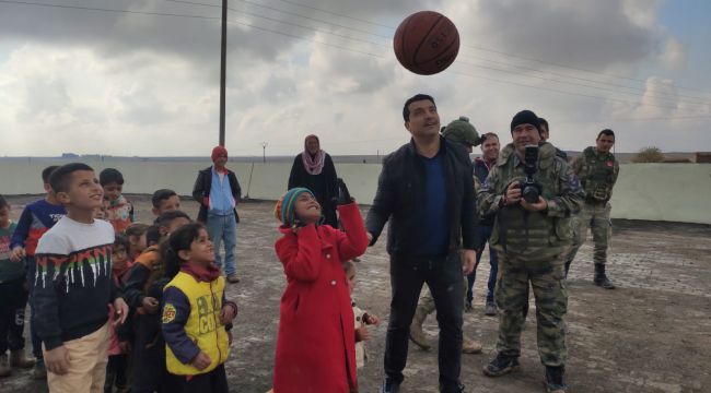 Barış Pınarı Harekâtıyla Çocukların Yüzü Güldü