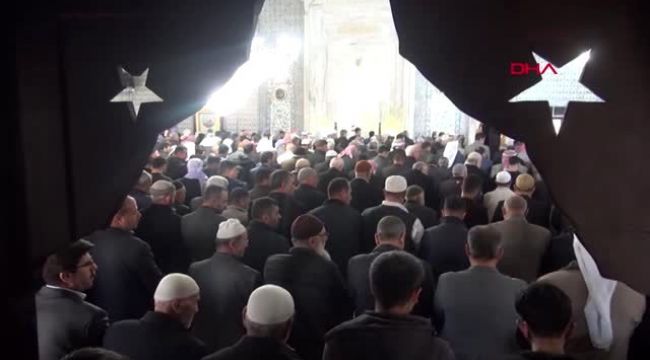 Şanlıurfa'da idlib şehitleri için gıyabi namaz kılındı