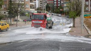 Karaköprü’de Dezenfekte Timi Karşıyaka Mahallesinde