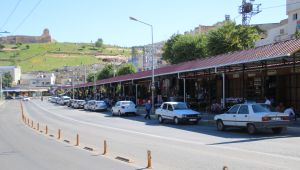 Büyükşehir Haleplibahçe Çarşısındaki İşyerlerini Yeniledi