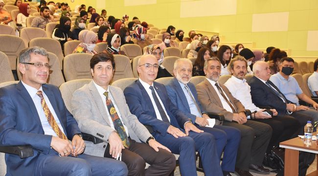 Yunus Emre Anadolu Konferansları Dizisinin Şanlıurfa Etkinliği,Harran Üniversitesi’nin Ev Sahipliğinde Gerçekleştirildi