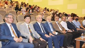 Yunus Emre Anadolu Konferansları Dizisinin Şanlıurfa Etkinliği,Harran Üniversitesi’nin Ev Sahipliğinde Gerçekleştirildi