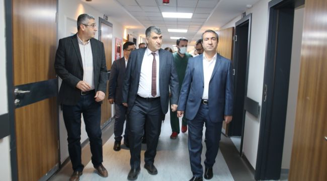 Şanlıurfa İl Sağlık Müdürü Prof. Dr. Gülüm, yeni açılan Çocuk servisini ziyaret etti