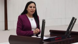  Şanlıurfa Milletvekili SÜRÜCÜ, Tahliye edilmeyen Ebubekir Perk'i meclise taşıdı