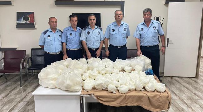 Zabıta ekiplerinin kontrol ettiği 195 kilo yağ, sahte çıktı