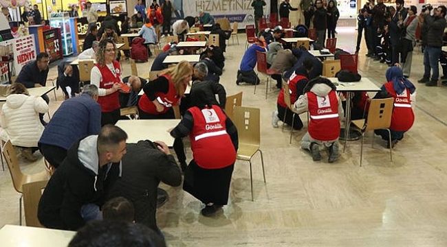 Türkiye Genelinde 'Çök Kapan Tutun' Tatbikatı Yapıldı