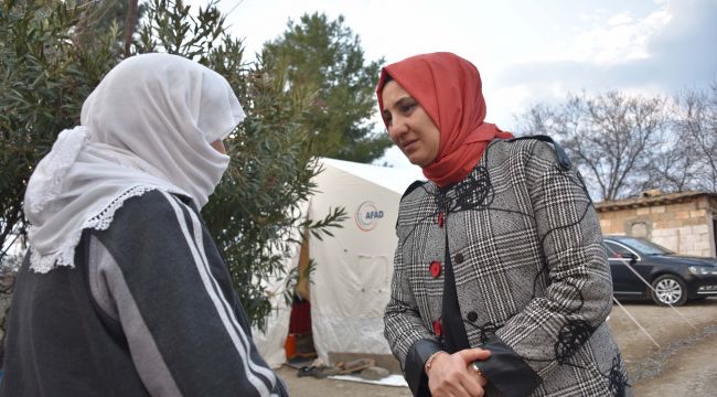 Başkan Ayşe Çakmak, depremden etkilenen kırsal mahalleri ziyaret etti