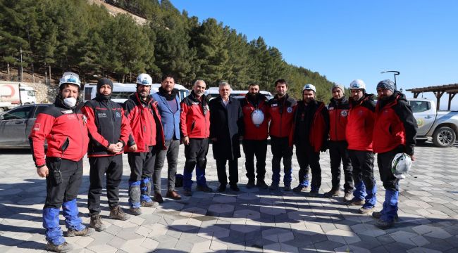 Başkan Beyazgül Komşu İl Adıyaman’ı Yalnız Bırakmadı