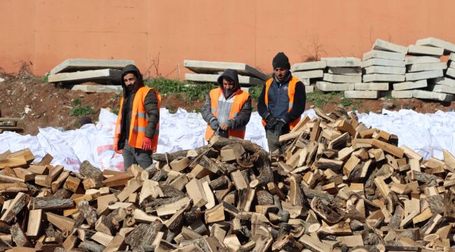 Şanlıurfa Büyükşehir Belediyesi Yardımları Devam Ediyor