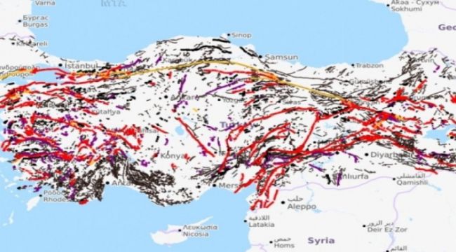 Uzman isim açıkladı: ''1 yıl içinde 2 tane 7 büyüklüğünde deprem..''