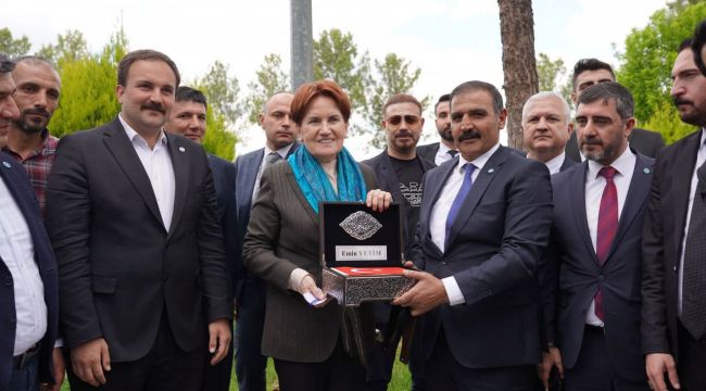 Meral Akşener, Urfa'da Tarımsal Sulamaya Dikkat Çekti