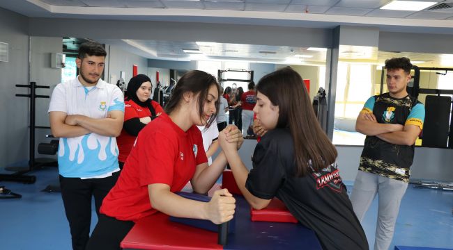 Haliliye’de Şampiyon Sporcular Yetişiyor