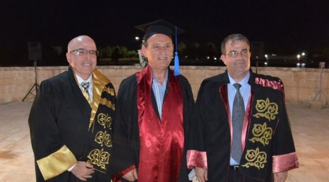 Harran Üniversitesi personeli azmiyle eğitimin yaşının olmadığını herkese gösterdi