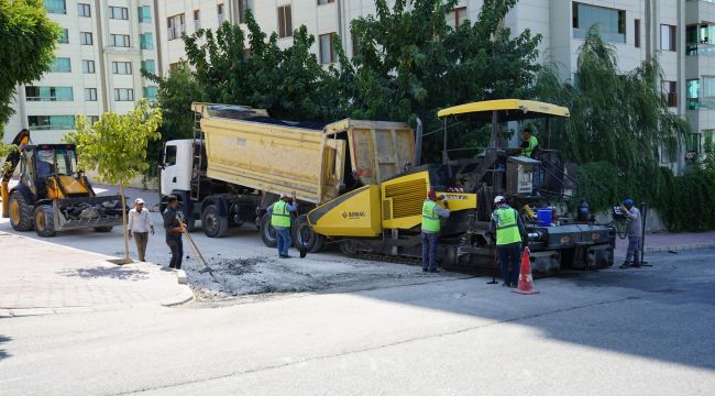 Karaköprü’de Yeni Yollar Asfaltlanıyor