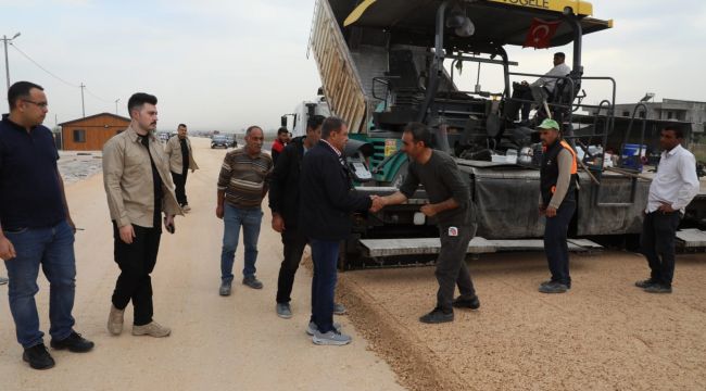 Vali Şıldak Akçakale Yol Çalışmalarını İnceledi