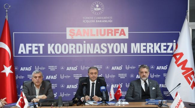 Depremde Hayatını Kaybedenler Dualarla Anıldı