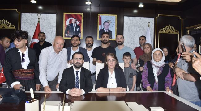 Ceylanpınar Belediyesi’nin kapıları halka açıldı