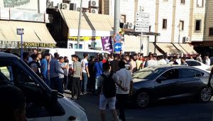 Urfa'da Sokak Ortasında 1 Şahıs Eski Eşini Bıçakladı!