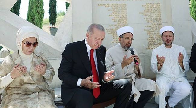 Cumhurbaşkanı Erdoğan: 15 Temmuz'a Tiyatro Diyenleri Affetmeyeceğiz