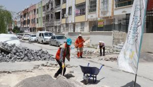 Haliliye Belediyesi 11 Ekip İle 7 Mahallede Üstyapıyı Yeniliyor