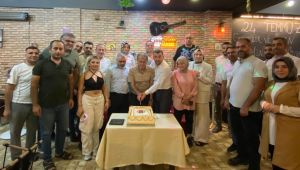 Şanlıurfa’da Gazeteciler Basın Bayramını Türküler Eşliğinde Kutladılar 