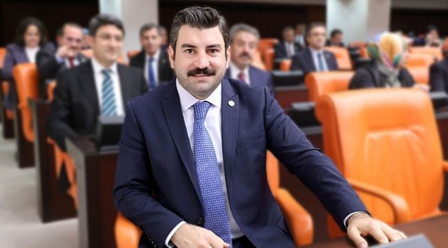 Vekil Eyyüpoğlu'dan 15 Temmuz Mesajı