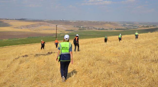 DİCLE Arama Kurtarma Ekipleri Kayıp Çocuk Narin İçin Seferber Oldu