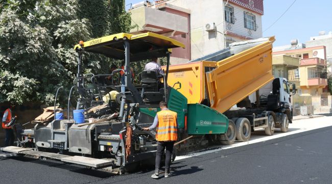 Büyükşehir’den Eyyüpkent Mahallesinde Asfalt Çalışması