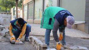 Karaköprü'de Yollar Üstyapı Çalışmalarıyla Yenileniyor