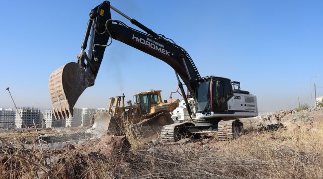 Büyükşehir’den Fahrettin Paşa Bulvarı'nda Yol Genişletme Çalışması