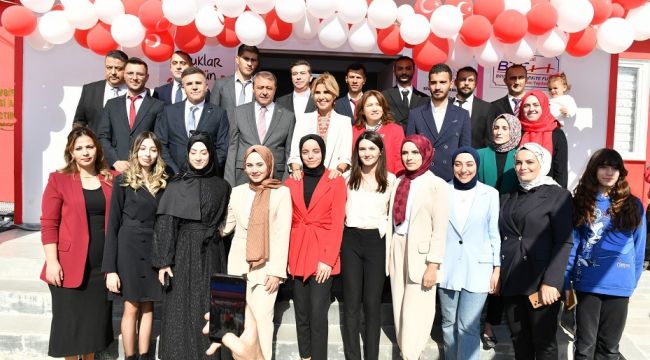 Çocuklar Gülsün Diye Derneği 55. Anaokulunu Siverek'te Açtı