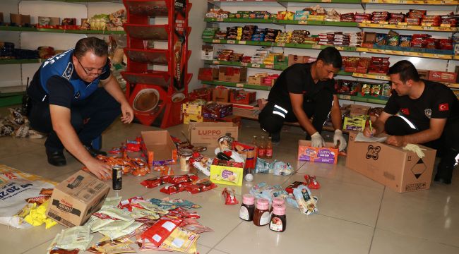 Haliliye Belediyesi, 2 Bin 100 Adet Tarihi Geçmiş Ürün İmha Etti