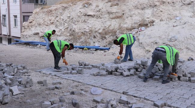 Haliliye Belediyesi Üstyapı Çalışmasıyla Yolları Onarıyor