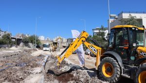 Karaköprü’de Yeni Yol Açma Çalışmaları Devam Ediyor