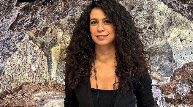 Sinem Dişli, Urfa ve Göbeklitepe'yi Paris'e taşıyor