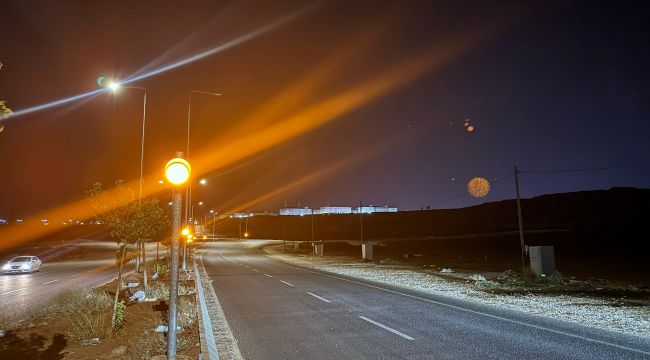 Şanlıurfa’da Sürücü Güvenliği için Güneş Enerjili Flaşör Uygulaması