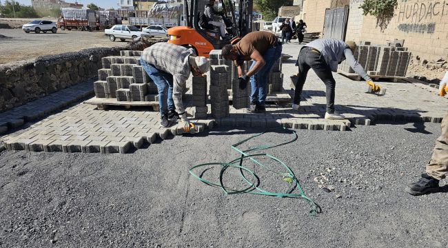  Viranşehir’de Kilitli Parke Taşı Döşeme Çalışmaları Hız Kesmeden Devam Ediyor