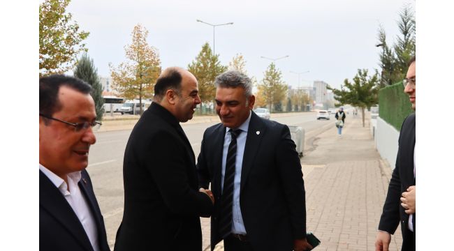 Başkan Nihat Çiftçi'den Pratik Yöntem Koleji'ne Ziyaret