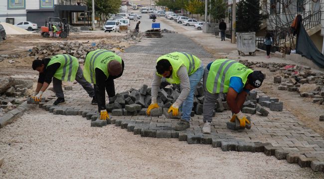 Haliliye Belediyesi’nden 4 Mahallede Hummalı Üstyapı Çalışmaları