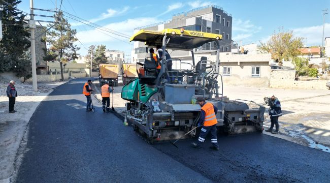 Şanlıurfa Büyükşehir Belediyesi'nden Konuklu Mahallesi'nde Asfalt Çalışması