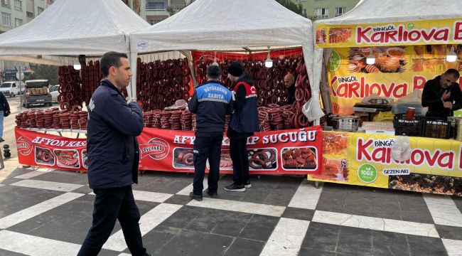 Şanlıurfa Büyükşehir Belediyesi Zabıtasından Sahte Sucuk Operasyonu