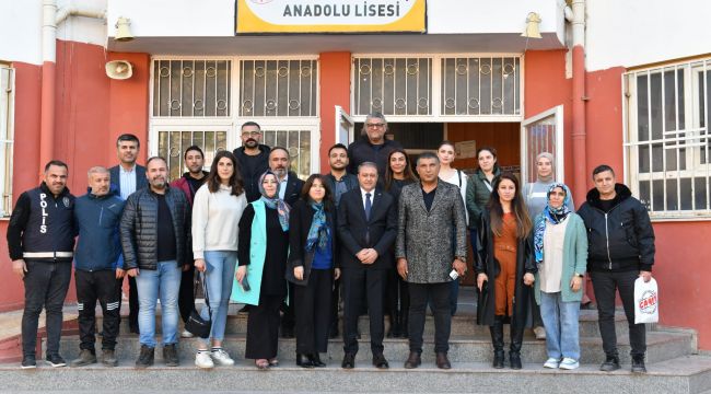 Vali Şıldak, Ali Saip Ursavaş Anadolu Lisesi'nde