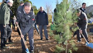 Vali Şıldak, GAPTAEM Tek Tek Dağları İşletmesini Ziyaret Etti