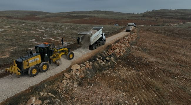 Bozova Kırsalındaki Yollar Sil Baştan Yapılıyor