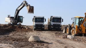 Büyükşehir Belediyesi Yol Ağını Güçlendirmeye Devam Ediyor