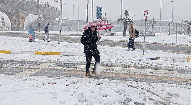 50 İlde Kar Alarmı: MGM'den Peş Peşe Uyarılar!